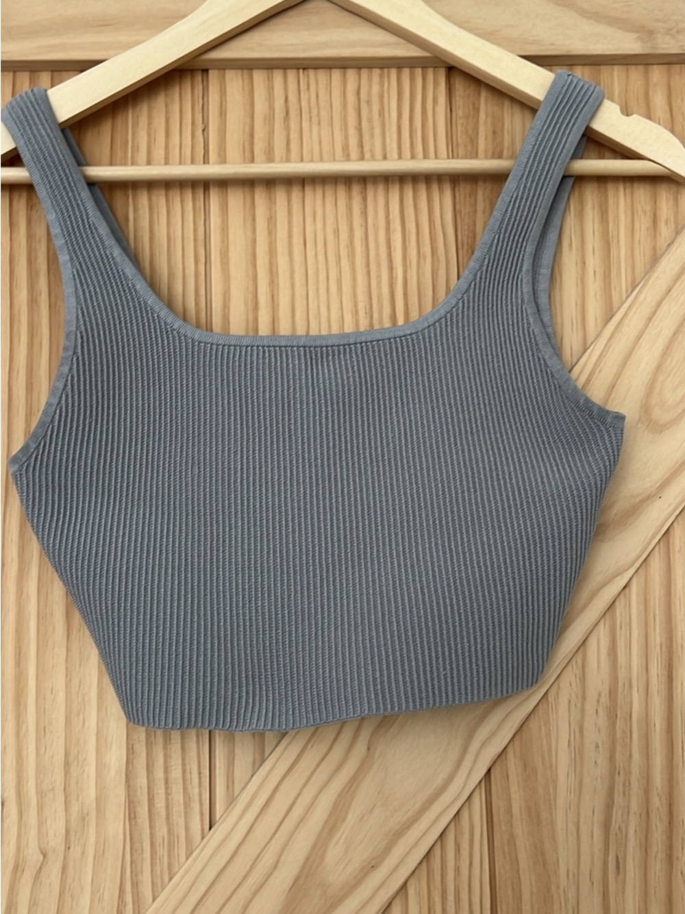 Babaton Ribbed Square-Neck Crop Top - Slate Gray